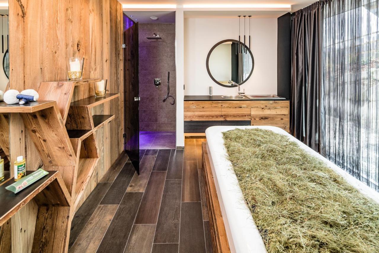 Sonnenberg Panorama Dolomites Wellbeing Maranza Exterior foto