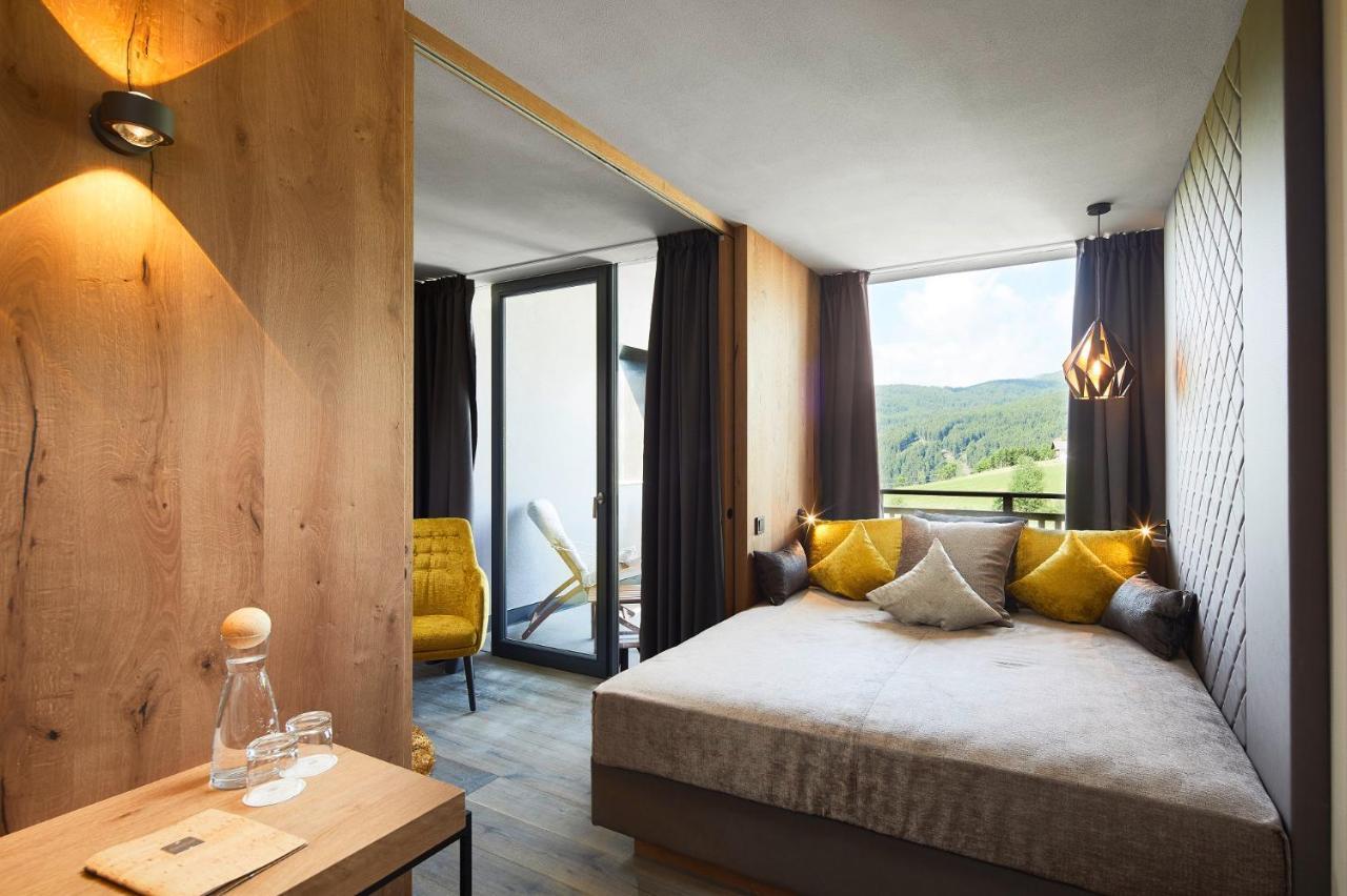 Sonnenberg Panorama Dolomites Wellbeing Maranza Exterior foto